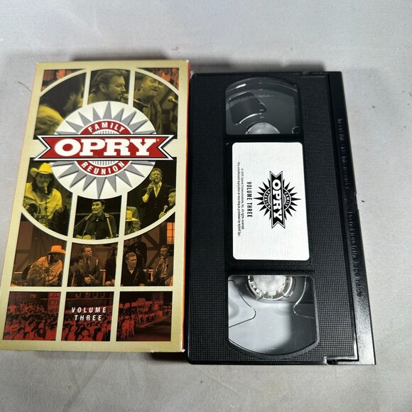 Grand Ole Opry Family Reunion Volume 3 VHS Marty Robbins Blake Shelton Gabriel - Picture 3 of 3